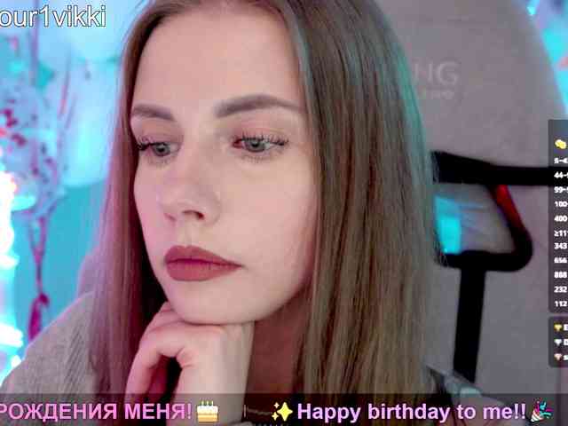 VikkiExtraCheese webcam