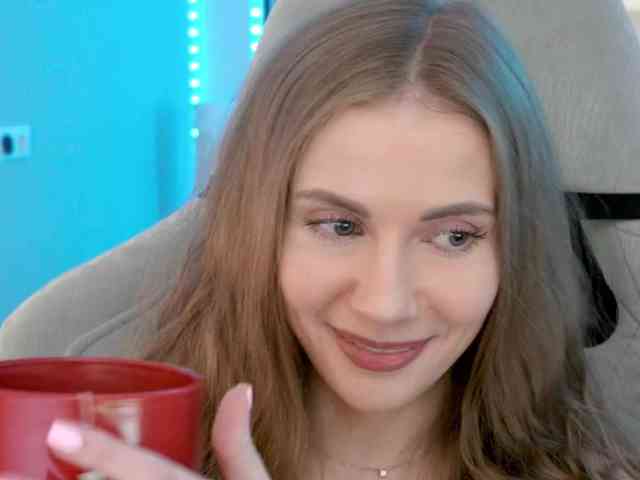 VikkiExtraCheese
