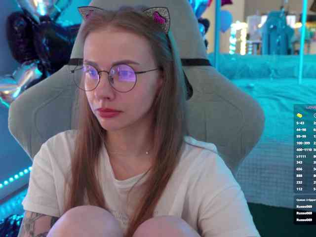 VikkiExtraCheese