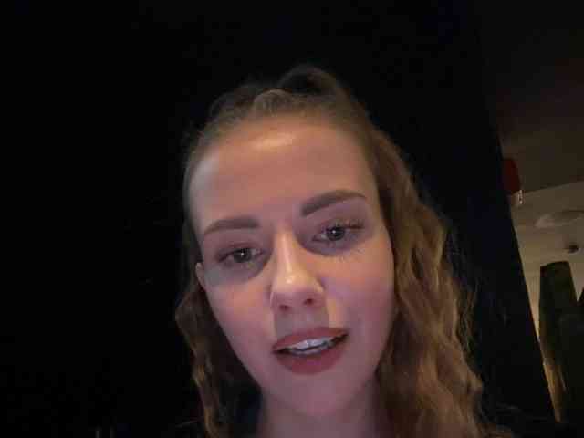 VikkiExtraCheese