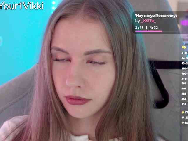 VikkiExtraCheese webcam