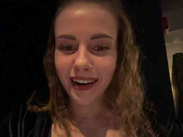 VikkiExtraCheese
