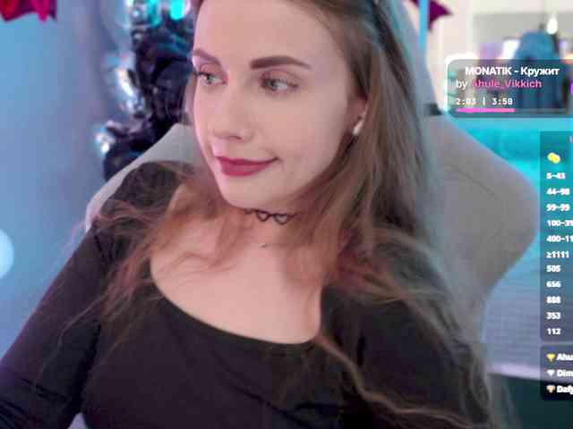 VikkiExtraCheese