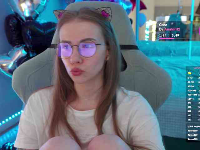 VikkiExtraCheese