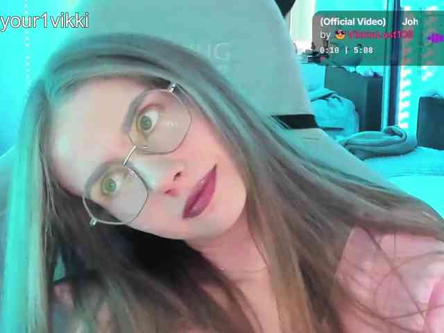 VikkiExtraCheese