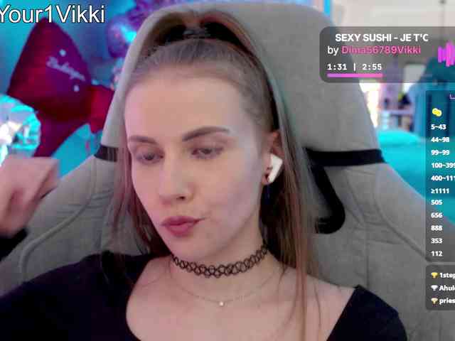 -VikkiL0vesCheese-