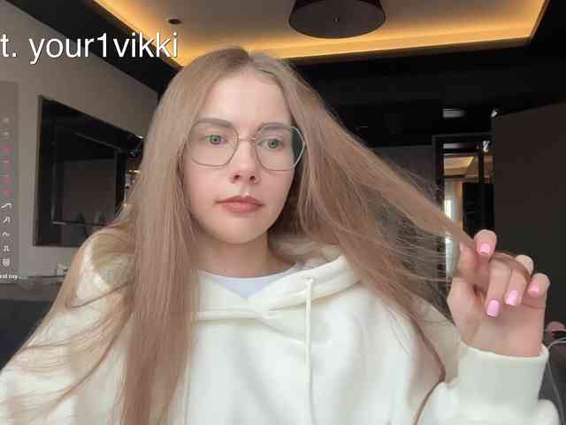 VikkiExtraCheese