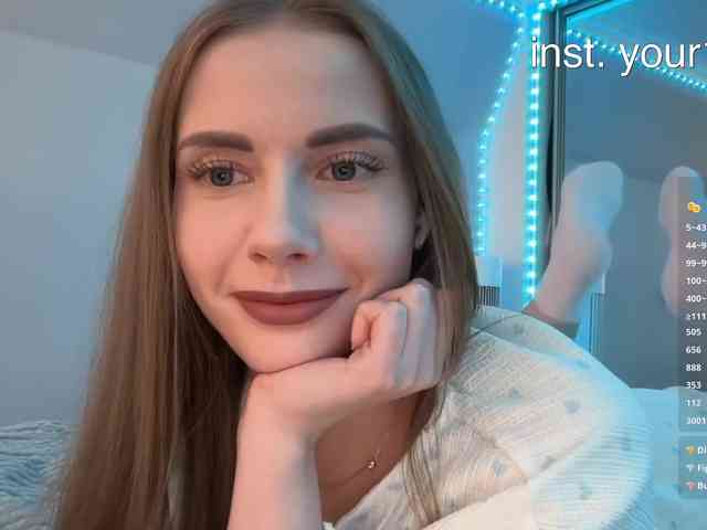 -VikkiL0vesCheese-