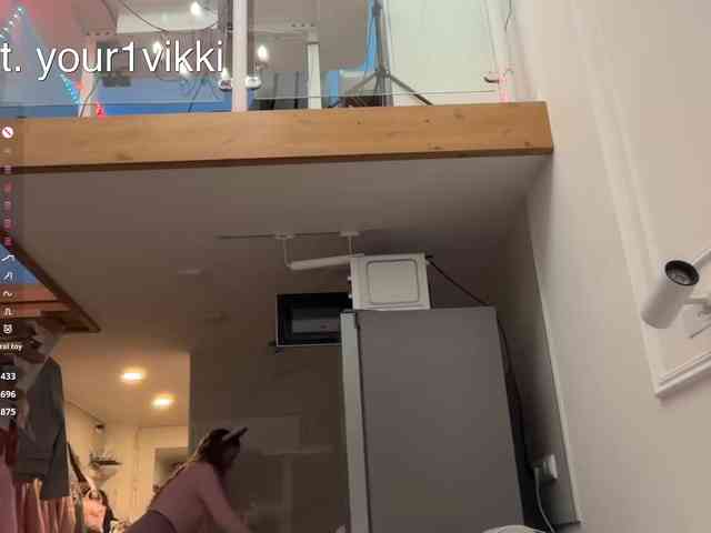 VikkiExtraCheese