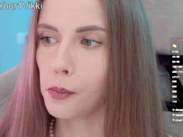 VikkiExtraCheese webcam
