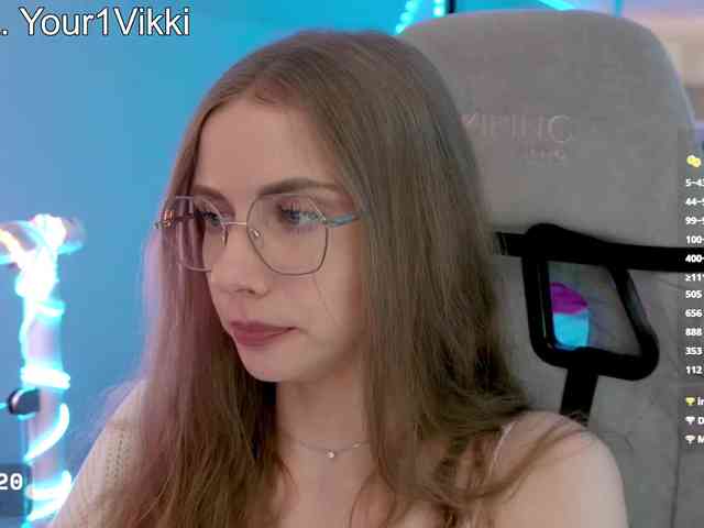 VikkiExtraCheese webcam