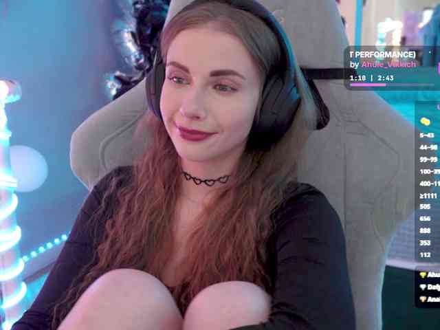 VikkiExtraCheese