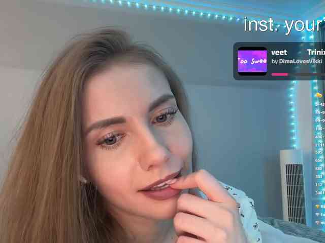 VikkiExtraCheese webcam