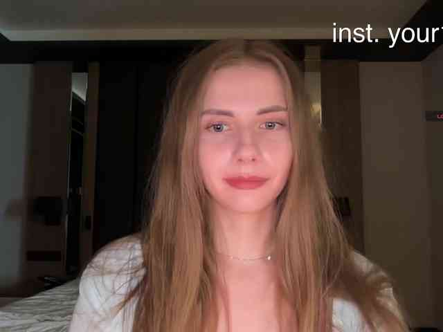 -VikkiL0vesCheese- Sex Cam Show
