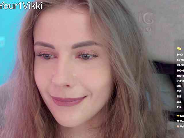 VikkiExtraCheese webcam