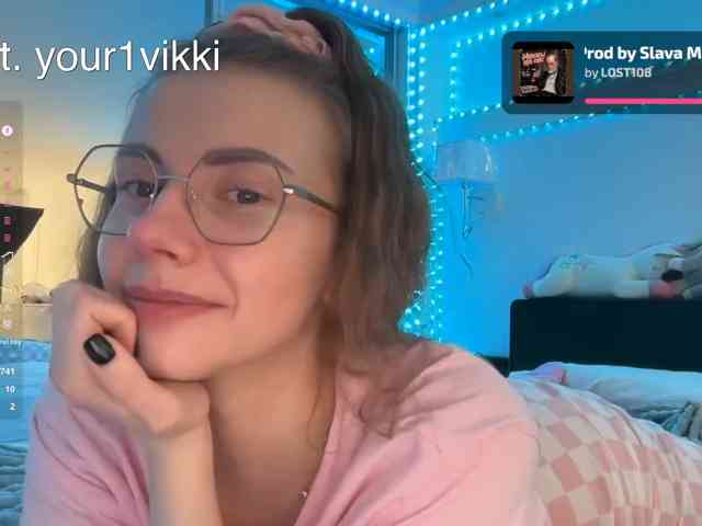 VikkiExtraCheese