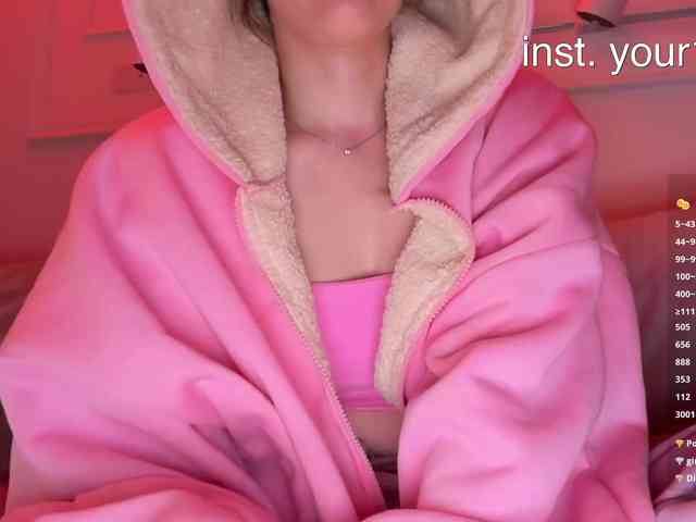 VikkiExtraCheese webcam