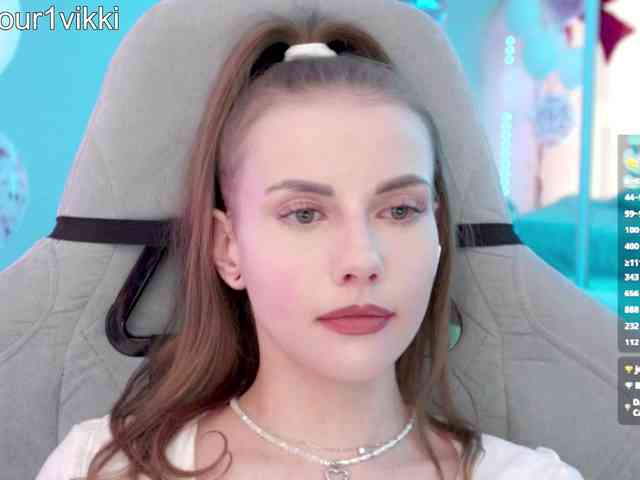 -VikkiL0vesCheese-