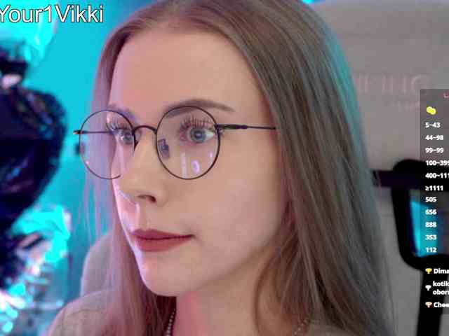 VikkiExtraCheese webcam