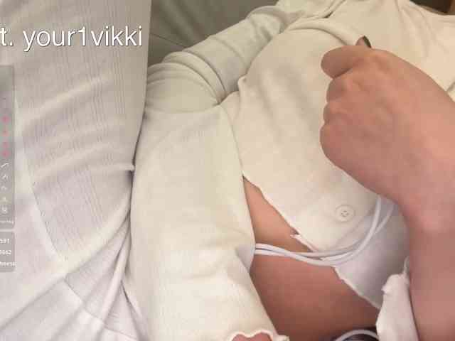 VikkiExtraCheese