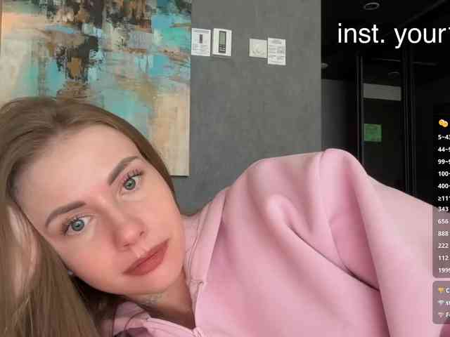 VikkiExtraCheese webcam