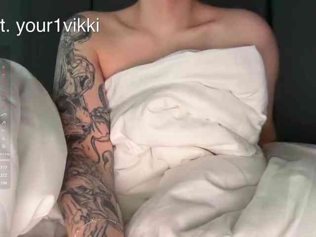 VikkiExtraCheese