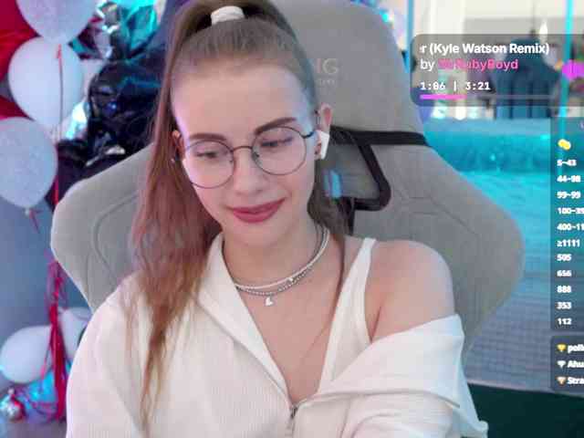 VikkiExtraCheese