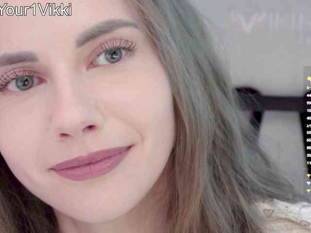 VikkiExtraCheese webcam