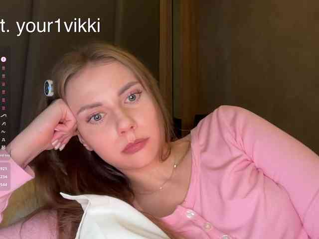 VikkiExtraCheese