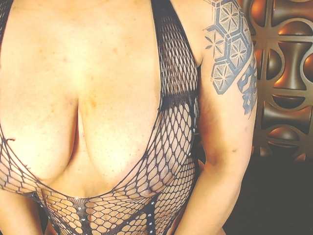 blackambar live cam on BongaCams