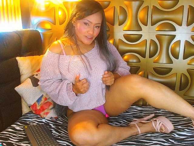 blackambar live cam on BongaCams