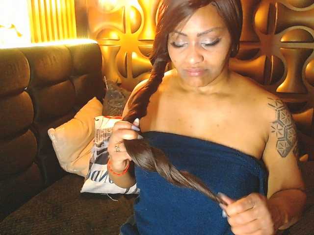 blackambar live cam on BongaCams