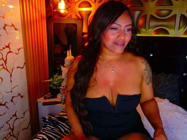 blackambar Live Webcam on BongaCams