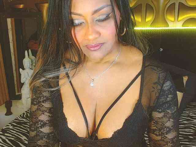 blackambar Live Webcam on BongaCams