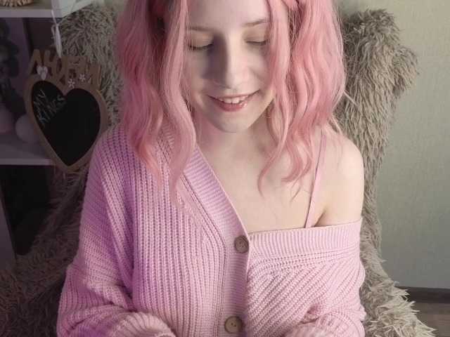 plushsara live cam on BongaCams