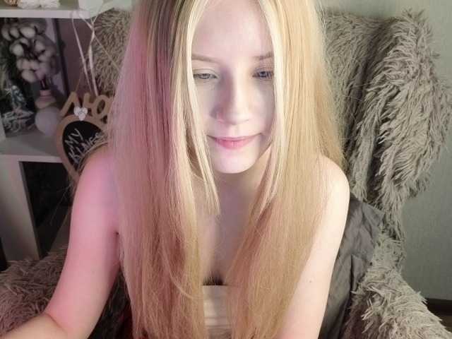 plushsara live cam on BongaCams