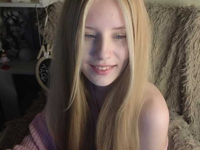 plushsara live cam