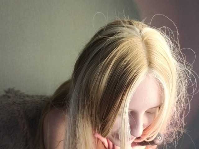 plushsara live cam on BongaCams