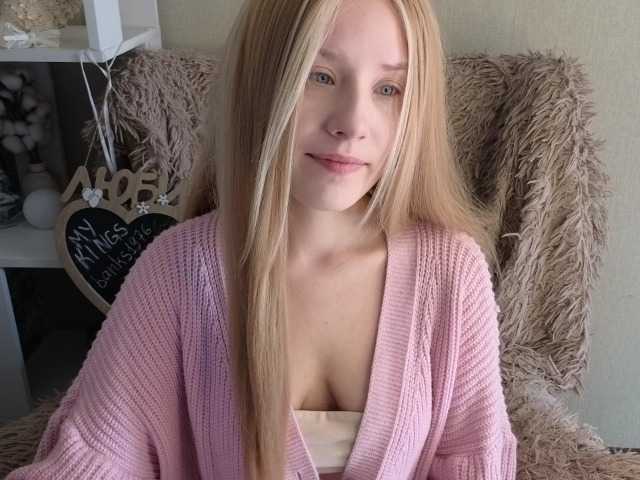 plushsara live cam on BongaCams