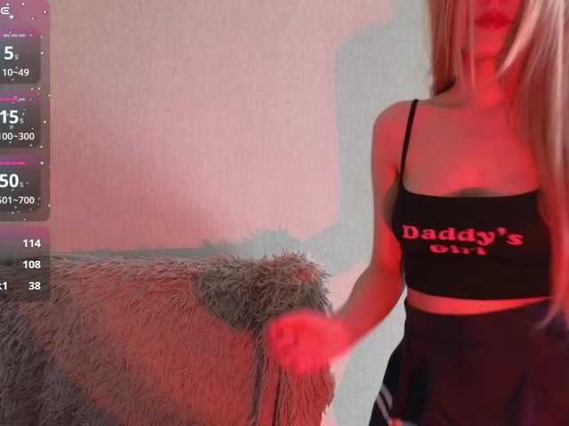 plushsara's BongaCams show and profile