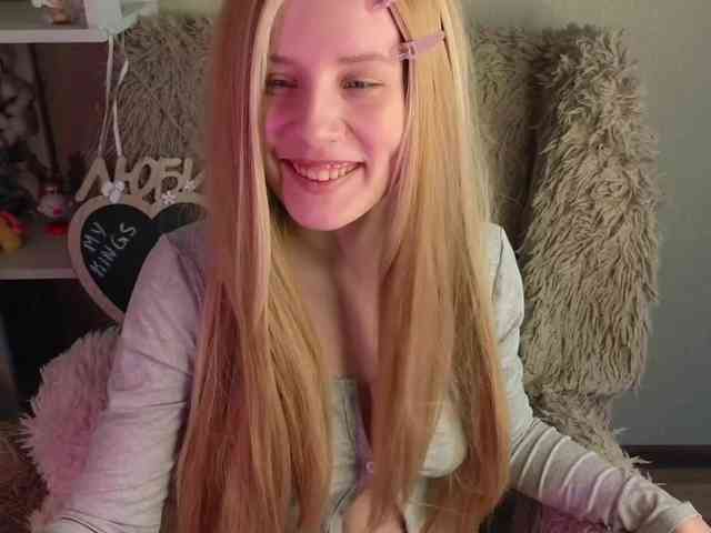 adult live cam Plushsara