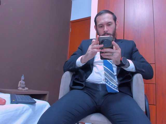 Jeanpiere1 live cam