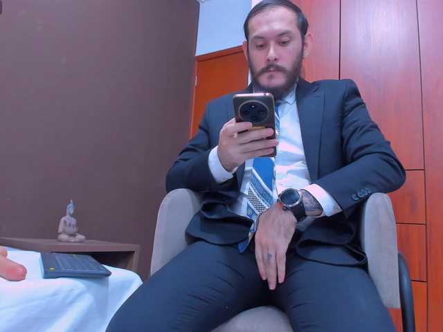 Jeanpiere1 live cam