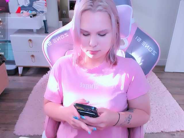 hellfire-club live cam on BongaCams