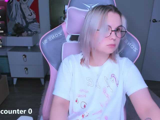 hellfire-club live cam on BongaCams