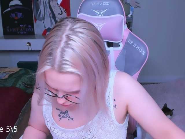 hellfire-club live cam on BongaCams