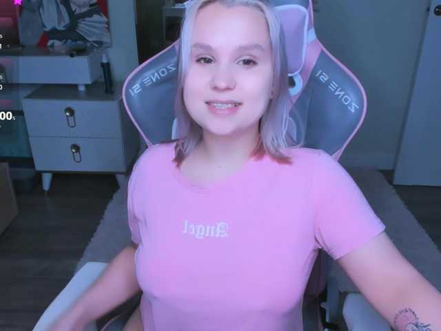 hellfire-club live cam on BongaCams