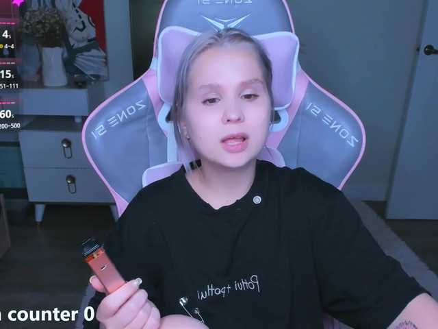 hellfire-club live cam on BongaCams