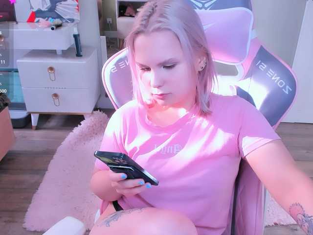 hellfire-club live cam on BongaCams