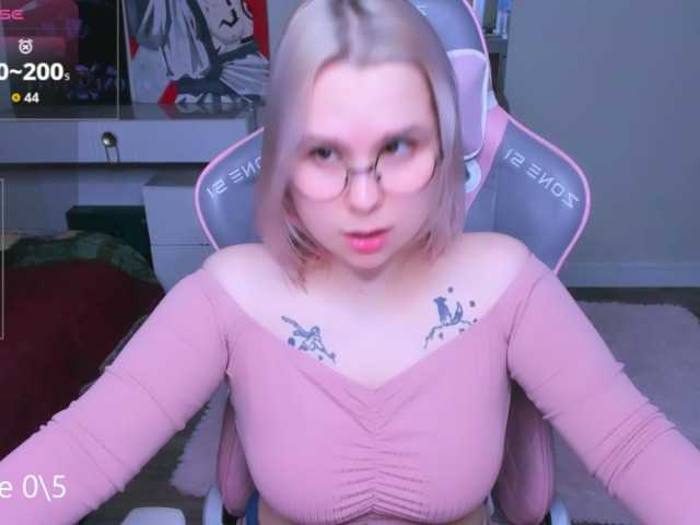 hellfire-club live cam on BongaCams